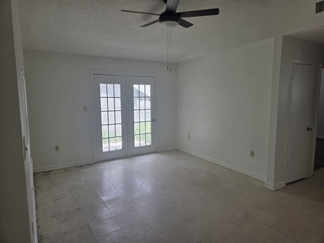 Building Photo - 1716 Jupiter St