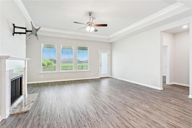 Building Photo - 117 Winford Arbor Ln