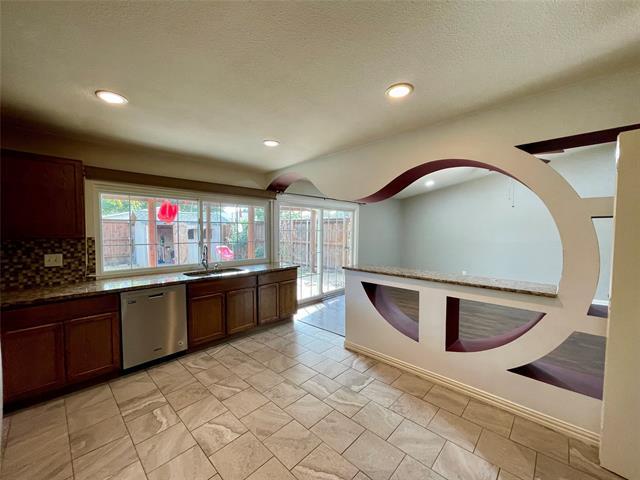 Building Photo - 1624 Shreveport Trail