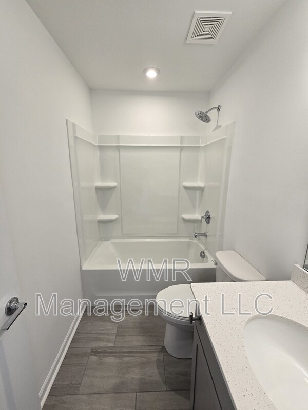 Building Photo - 1846 Teachers House Rd NW