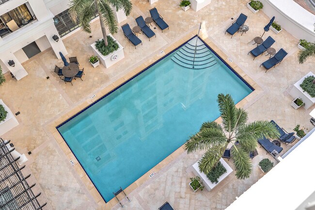 Building Photo - 233 S Federal Hwy