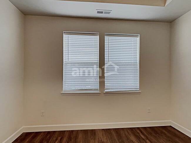 Building Photo - 3648 S Natural Way