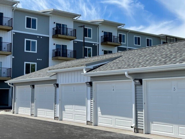 Building Photo - Roosevelt Flats