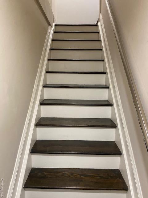 Building Photo - 144-10 230th Pl