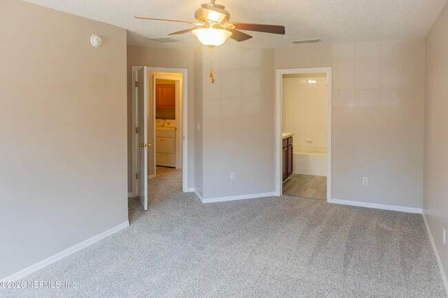 Building Photo - 258 Beech Brook St