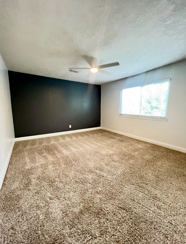 Building Photo - 6726 Saffron Hills Dr