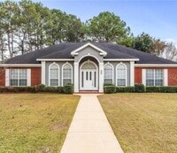 Building Photo - 3909 St Andrews Loop W