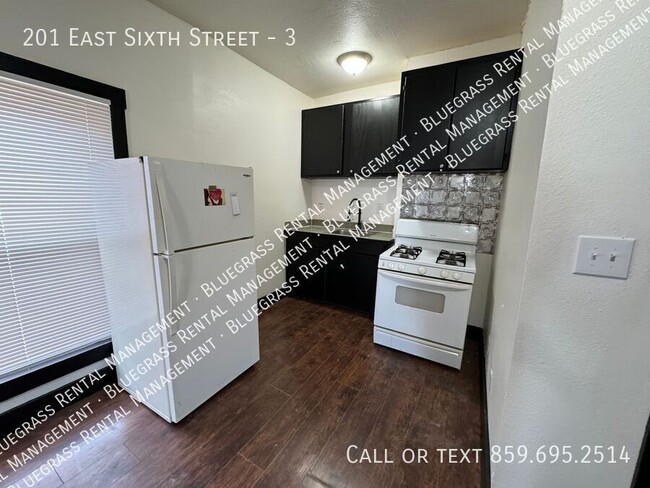 Primary Photo - Cozy Efficiency Apartment LEXINGTON