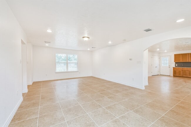 Building Photo - 10412 Ehlers Rd