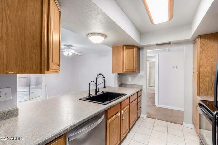 Building Photo - 3535 W Saint Moritz Ln