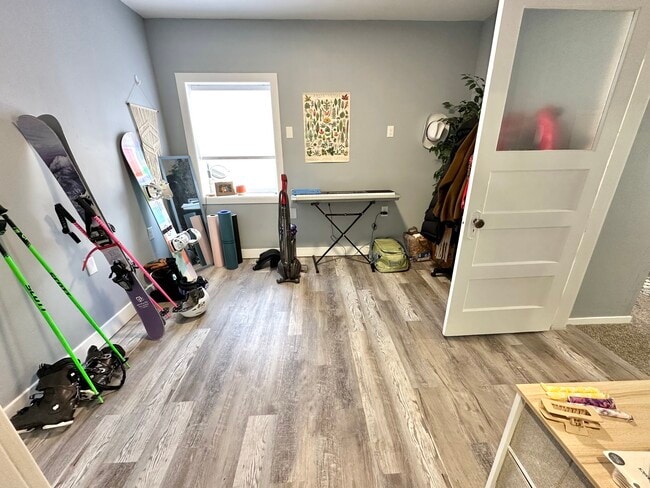 Building Photo - 382 N 200 E