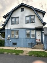 Building Photo - 308 N Chestnut St