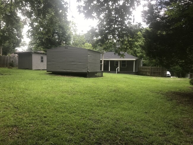 Building Photo - ***UPCOMING**2 Bedroom / 1 Bathroom Home for Rent in North Columbus, GA***