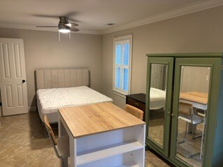 Sleeping area from kitchen - 815 Howard St