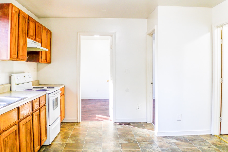 Building Photo - 835 Gladstone St