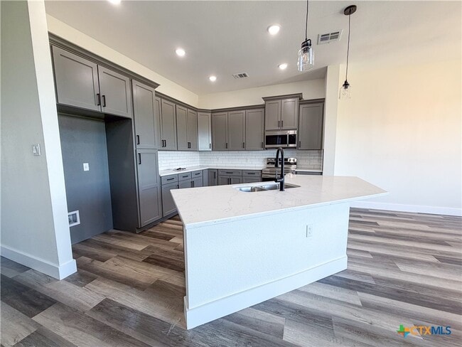 Building Photo - 4415 Austin Cir