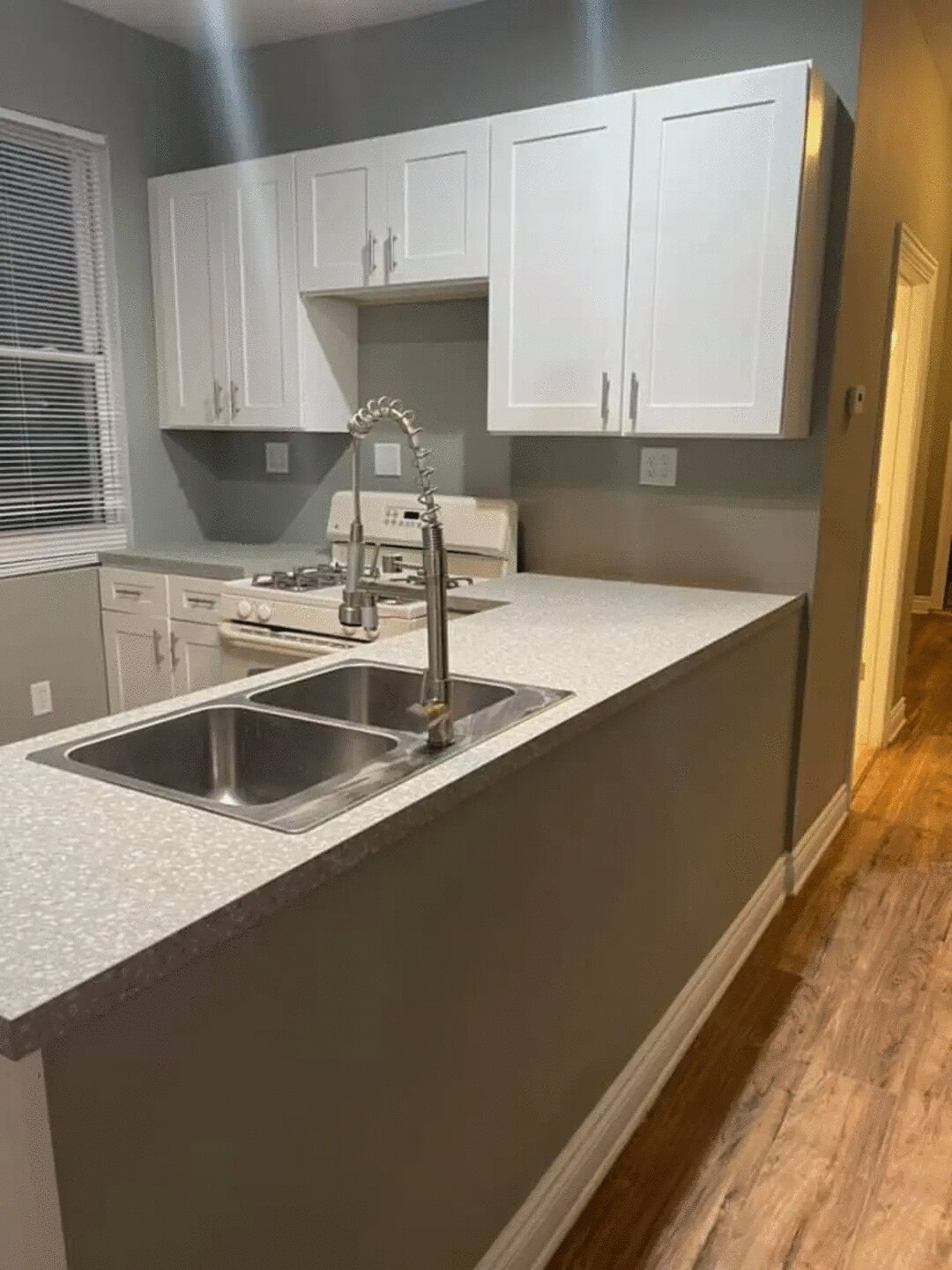 Building Photo - 6337 S Loomis Blvd