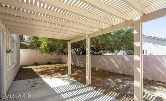 Building Photo - 10128 Cypress Glen