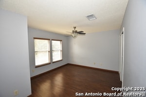 Building Photo - 1607 Pinetum Dr