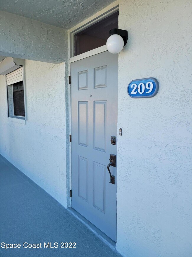 Building Photo - 2101 S Atlantic Ave