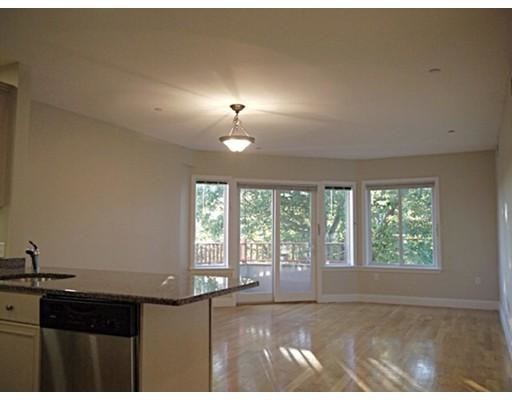 Building Photo - 1522 VFW Pkwy