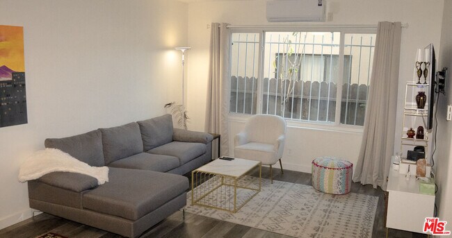 Building Photo - 11670 Sunset Blvd