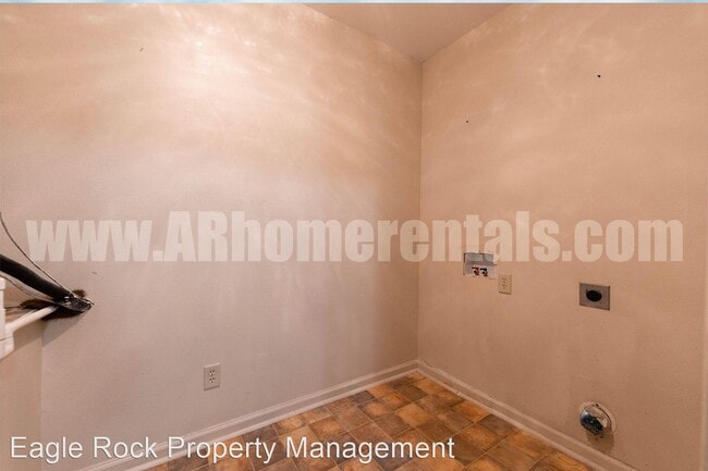 Building Photo - 2 br, 1 bath House - 10003 Shannon Drive