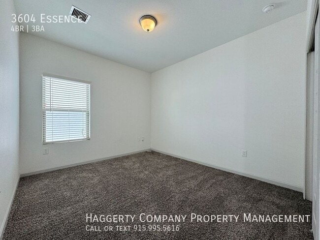 Building Photo - 3604 Essence-