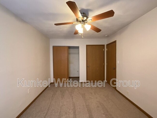 Building Photo - 1810 Jamestown Rd