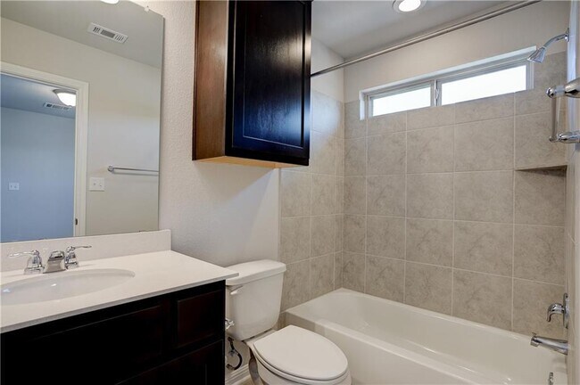 Building Photo - 1724 Artesian Spgs Xing