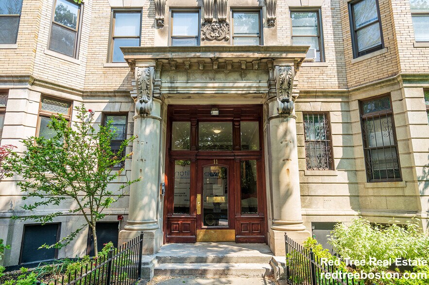Primary Photo - 11 Queensberry St