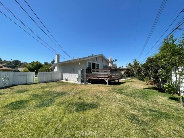 Building Photo - 1049 Evergreen Ct