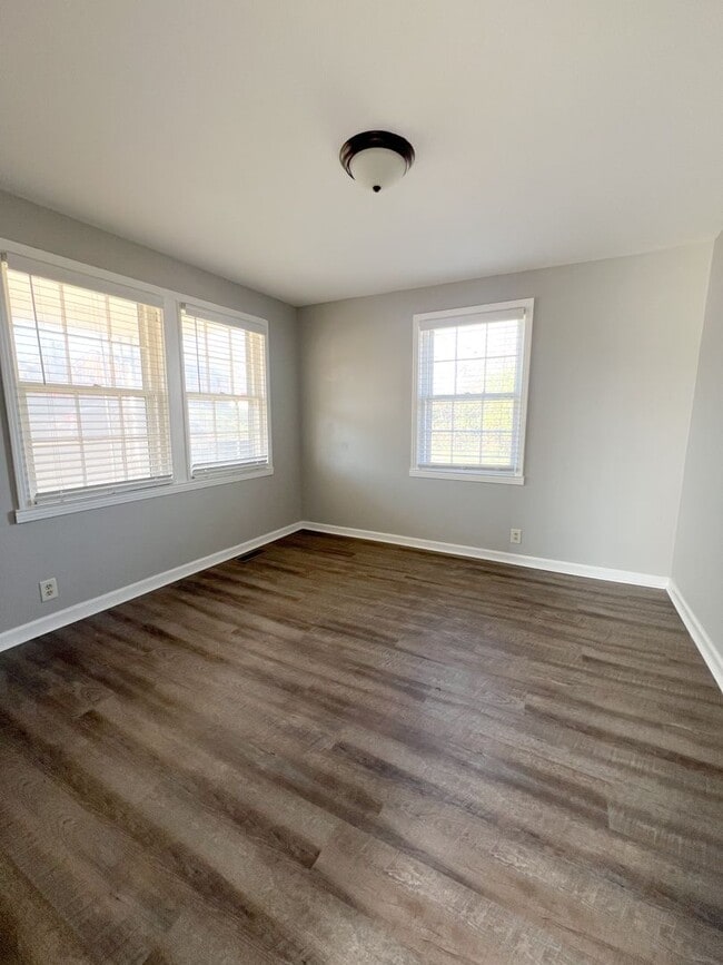 Building Photo - Move-In Specials Available! Single-Family ...