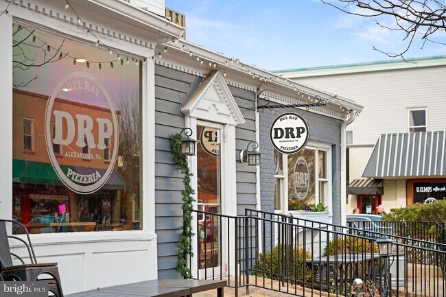 Building Photo - 113 Clifford Ave