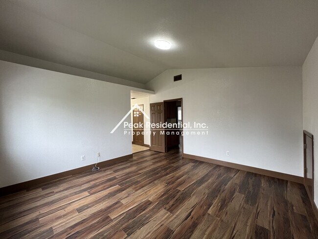 Building Photo - 5205 Efthemia Way