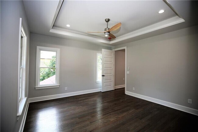 Building Photo - 957 Briarcliff Rd NE