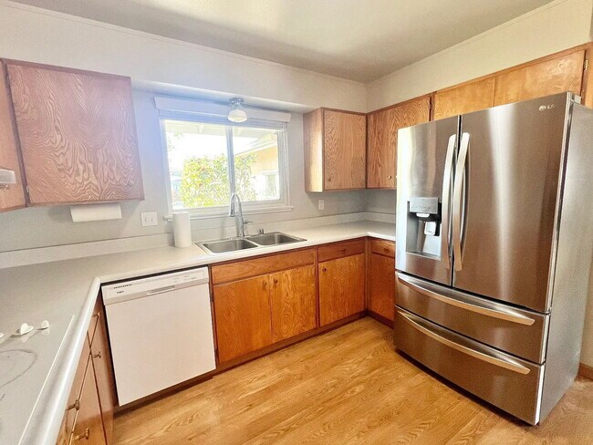 Building Photo - Prime San Jose Home with great backyard!