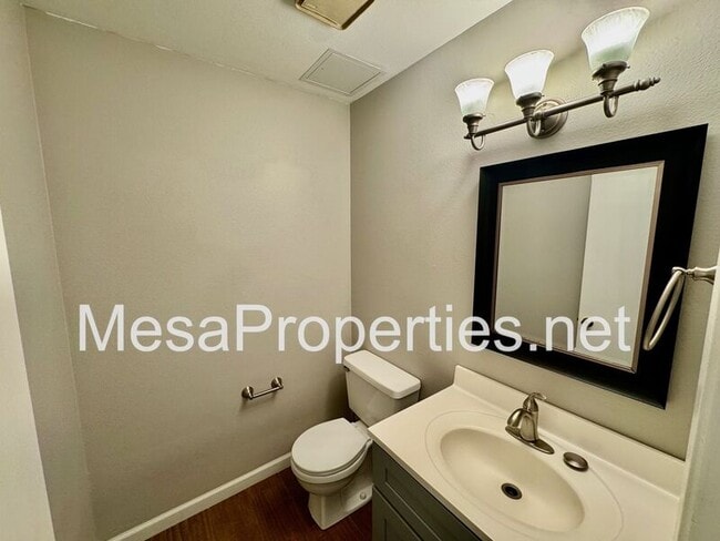 Building Photo - 8475 Lemon Grove Dr