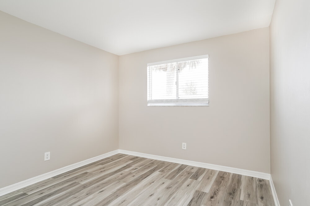 Building Photo - 749 SW 5th Terrace