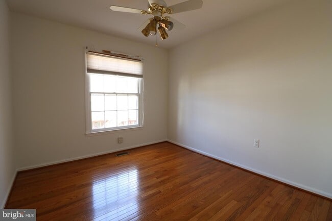 Building Photo - 6584 Bermuda Green Ct