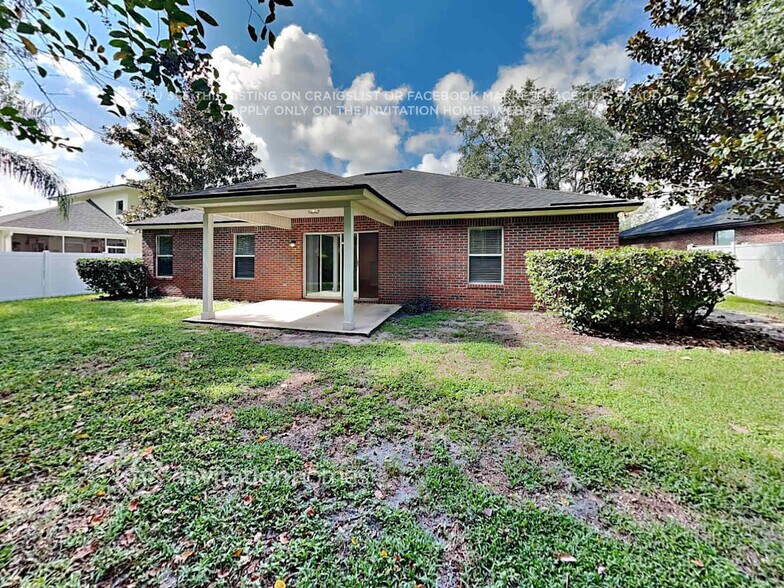 Building Photo - 827 E Red House Branch Rd