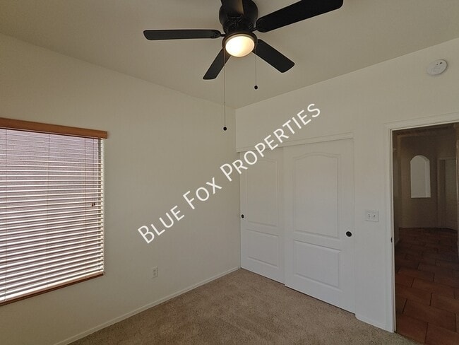 Building Photo - 5322 W Olivine Dr