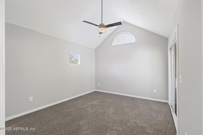 Building Photo - 2300 Twelve Oaks Dr