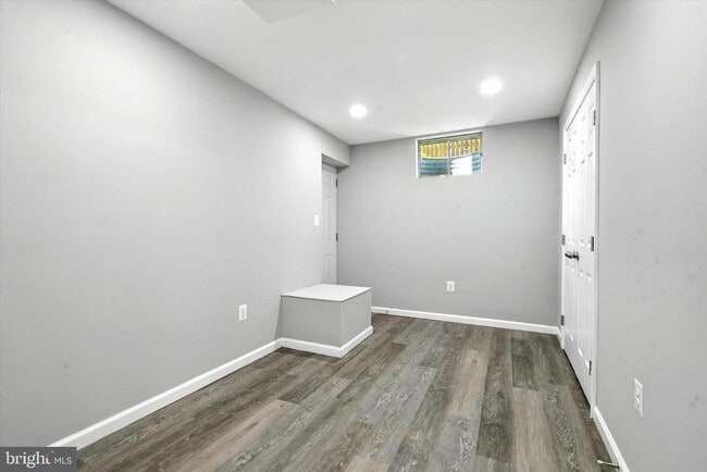 Building Photo - 1061 Berkley Dr