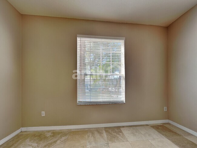 Building Photo - 15534 Lake Bella Vista Dr