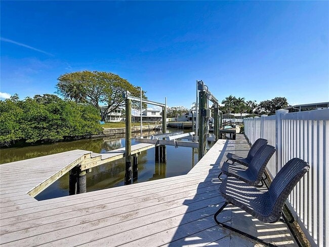 Building Photo - 10709 Donbrese Ave