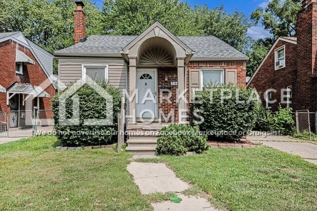 Primary Photo - 14741 Lydia Ave