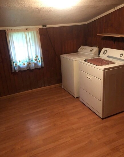 Laundry - 321 E Main St