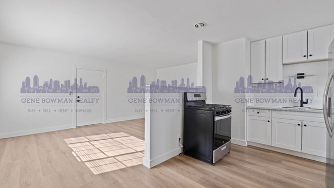 Building Photo - 3545 44th St