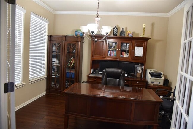 Building Photo - 9500 Lisi Anne Dr